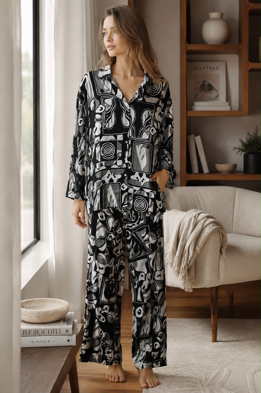 Women’s Black & White Abstract Printed Full-Sleeve Pajama Night Suit Set - Private Lives