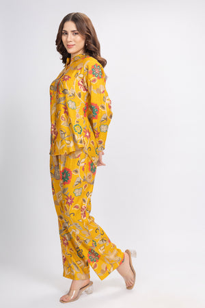 Co-ord set in embossed Rayon
