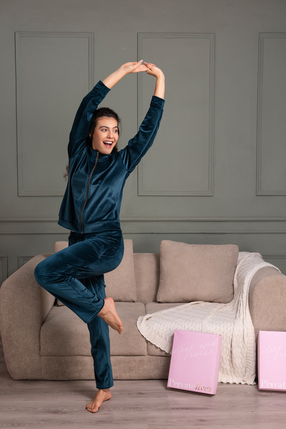 Velvet track suit in stripe