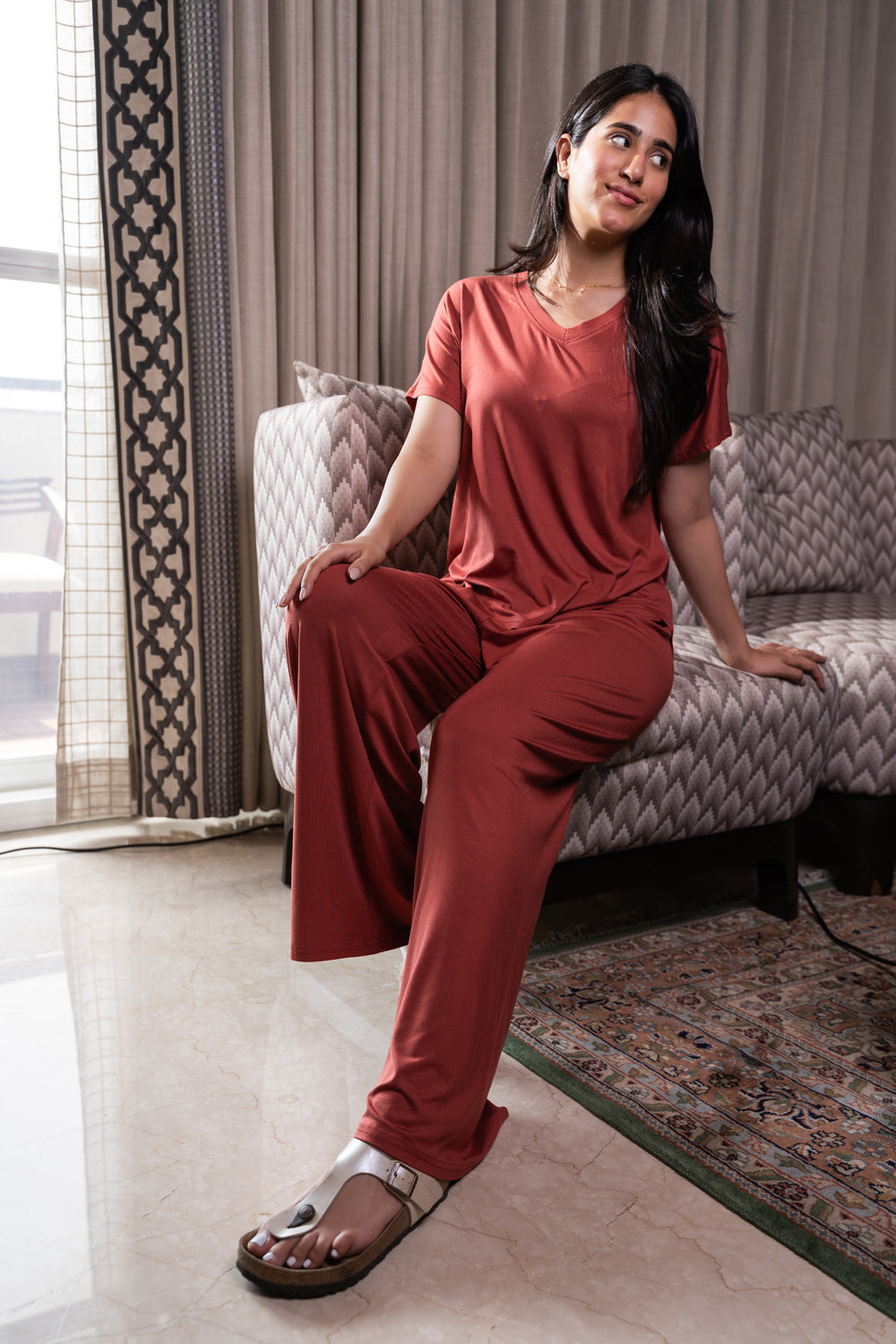 Modale Lounger in Brick