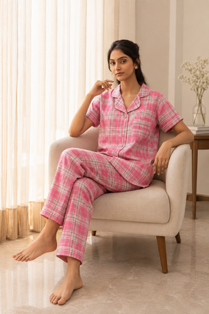 Pink Daydream
Pure Cotton Night Suit