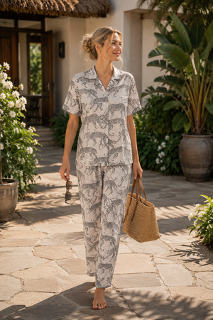 Silver Savannah Lounge Set

Inspired by the quiet beauty of the savannah, designed for moments of effortless luxury.