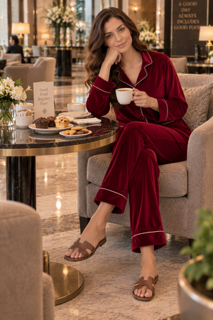 The Seventh Heaven Velour Lounger