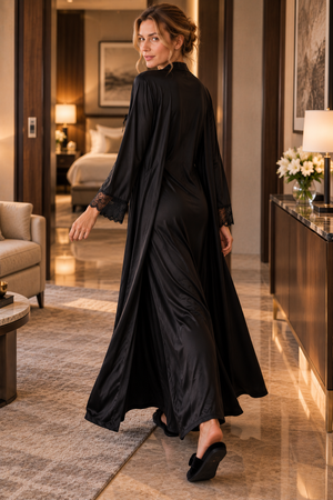 The Amour Noir Gown Set