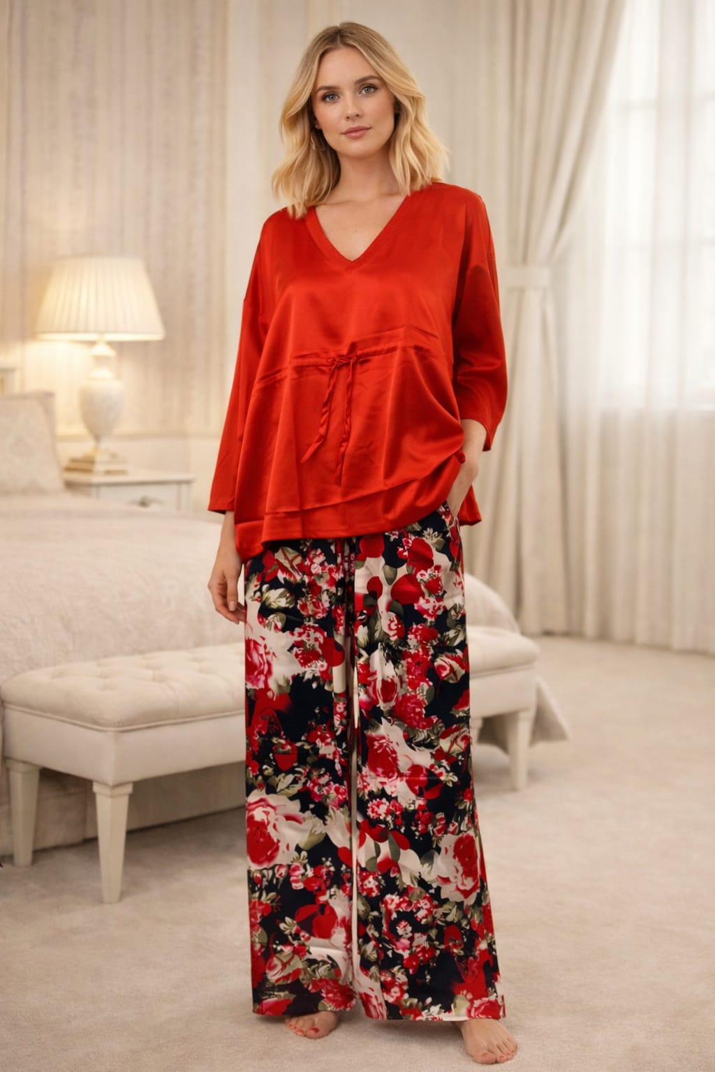 Luxury Satin Kaftan – Elegant Flowing Silhouette