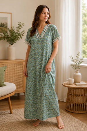 VelvetEase V-Zip Nighty