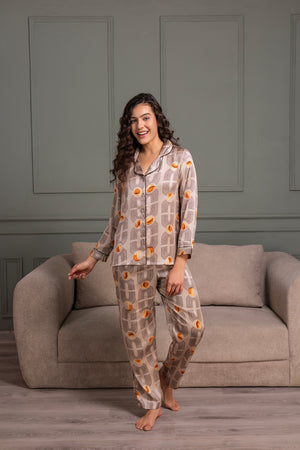 Classic collar Night suit in printed satin