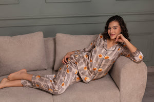 Classic collar Night suit in printed satin