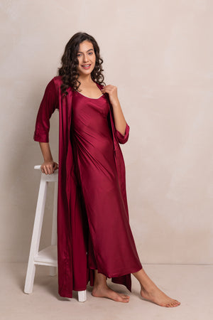 Nightgown set with pearls