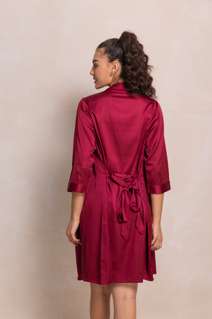 Bridal nightgown set with pearls