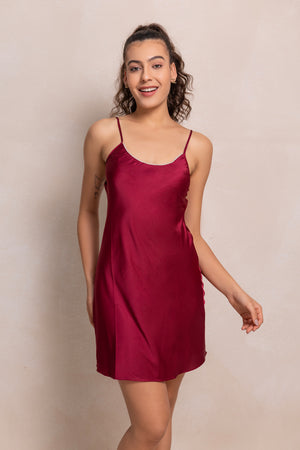 Bridal nightgown set with pearls