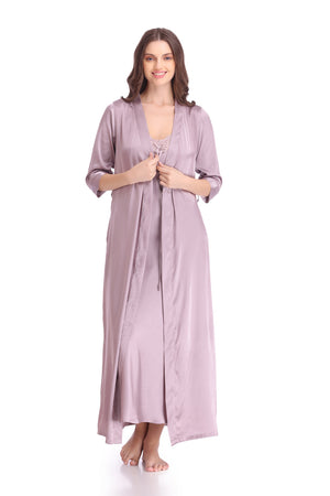 The Graceful Faye Dunaway Nightgown set