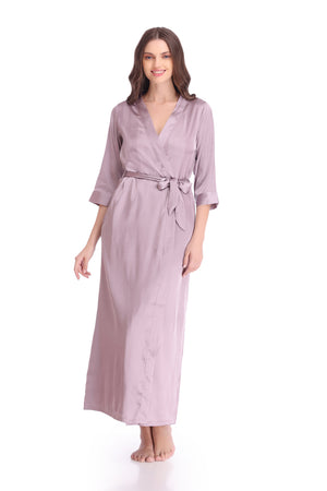The Graceful Faye Dunaway Nightgown set