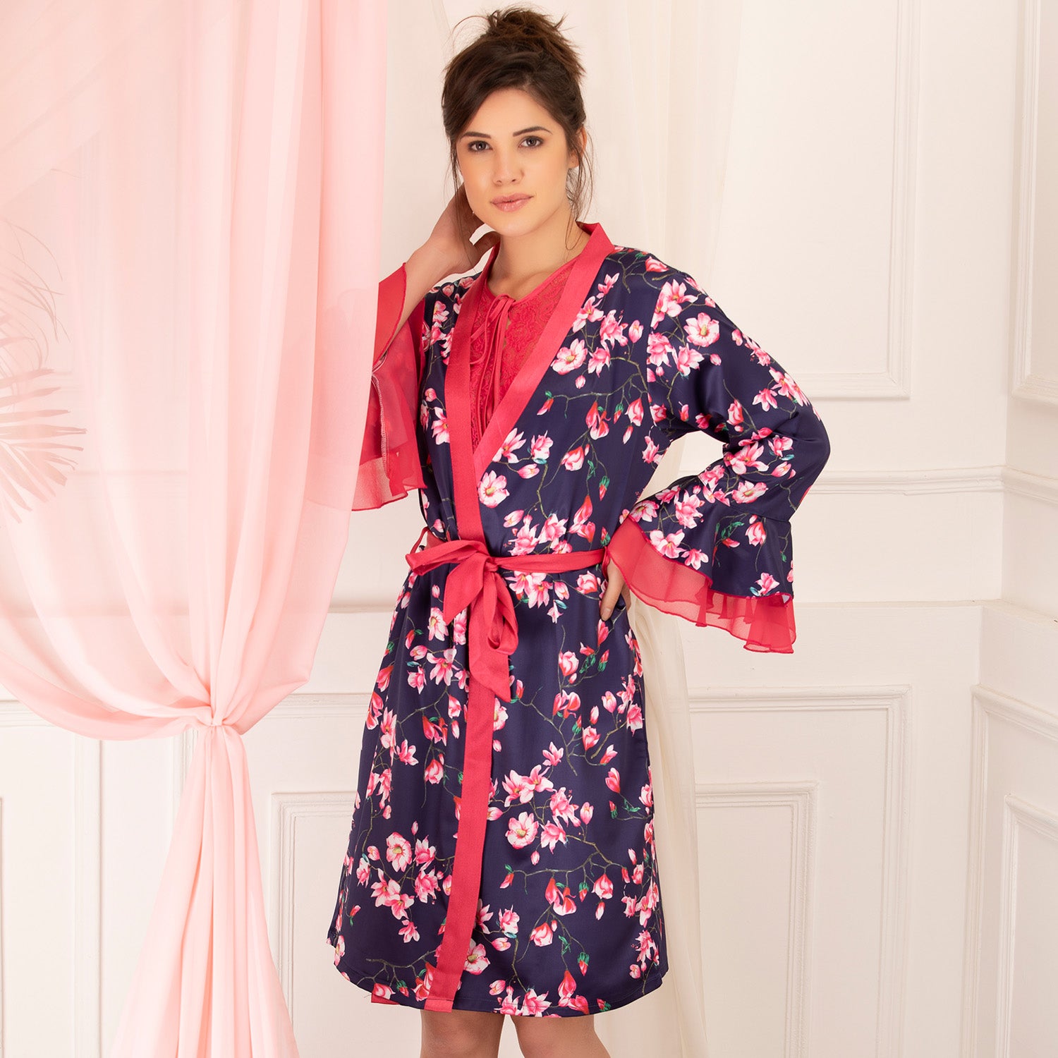 Short Nighty & Robe Nightgown set Private Lives