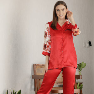 Satin classic collar Night suit Private Lives