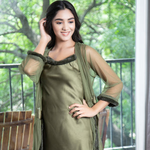 Designer collection Nightgown set with Fur detail Private Lives