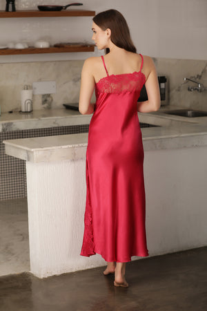 Say hello to bed-time glamour in this gorgeous satin straps nighty Private Lives