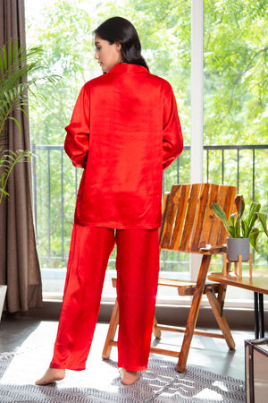 Red satin Night suit Private Lives